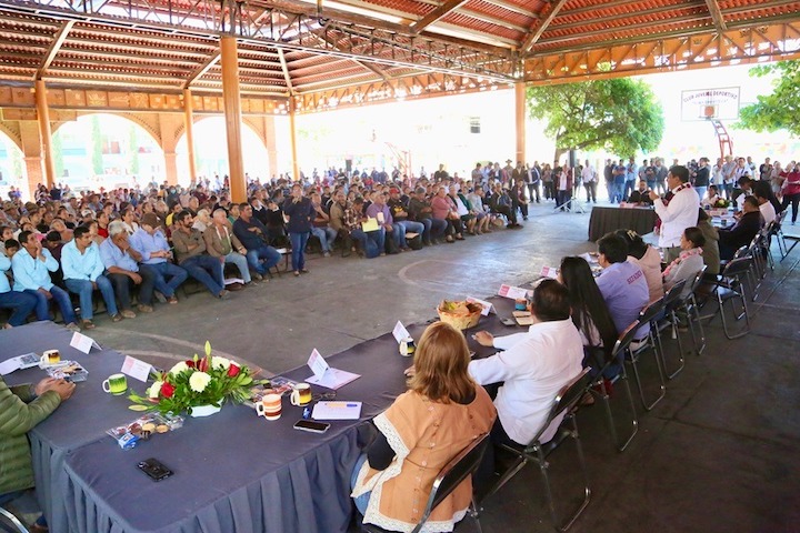 Con más de 11 mdp atiende Gobierno de Oaxaca las necesidades de Santa María Zoquitlán